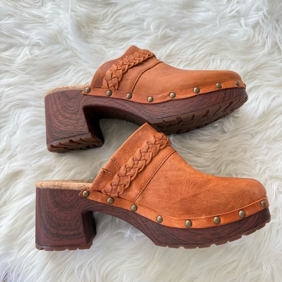 Kork Ease | Women’s TILLY Clog Orange Brown Leather Slip On Studded Clogs Mules - Picture 5 of 9